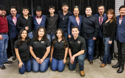 ESTUDIANTES DE TEXAS SE REÚNEN CON LOS TIGRES DEL NORTE  POR LA INICIATIVA ACADÉMICA DE KHS AMERICA/HOHNER